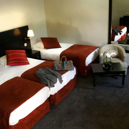 De Suede 3*
