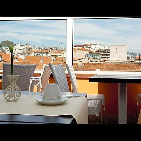 De Suède Hotel 3*
