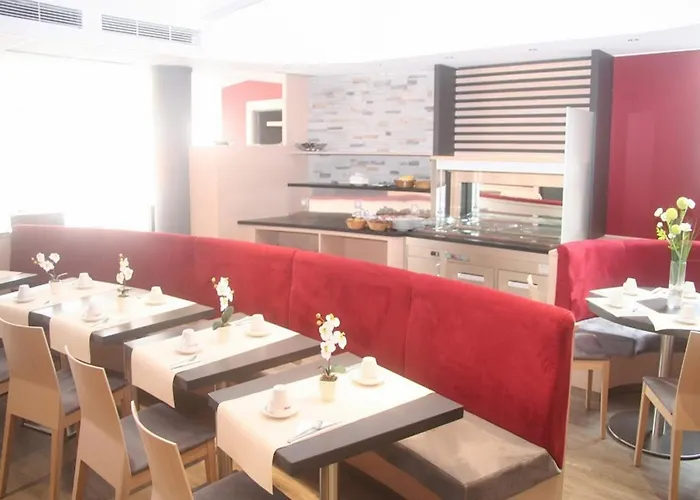 Hotel De Suede Nicea