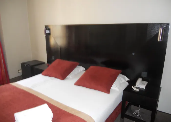 De Suede 3* Νίκαια